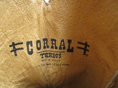 Corral Brown Leather Snip Toe Cross Wings Cowboy Boots Youth Sz 2.5 T Sty A1028