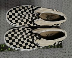 Vans Classic Slip-On Checkerboard Black/White Canvas Slip-On Rubber Sole US 2