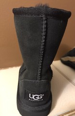 1 UGG Blk SINGLE LEFT BOOT ONLY Sz Toddler/kid 11 -Amputee – Crafting Shearling