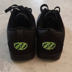Heelys Pro 20 Minecraft Creeper Low Top Wheeled Sneakers Black/Green Youth 5