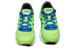 ASICS UNISEX RUNNING/ATHLETIC/TRAINING SNEAKS….SIZE 3.5….EXCELLENT CONDITION