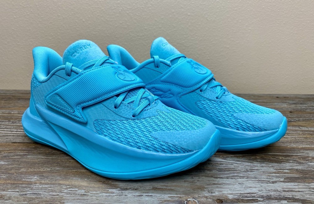Under Armour Curry Fox 1 GS Blue Basketball Shoes 6007007-400 Size 4.5Y