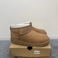 UGG Kids‘ Classic Ultra Mini Boot Size 5 Authentic with 1130750K