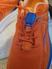 AVIA BYB Unisex Kids Orange Memory Foam Insole Max Runner Size 1 New With Tags.