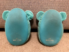ORIGINAL SQUISHMALLOWS KEVIN THE KOALA SLIPPERS PLUSH SHOES (YOUTH SIZE 2/3)