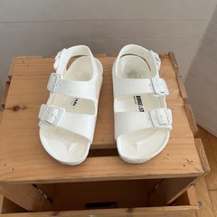 Birkenstock Kid Size 29 US 11-11.5 White Milano Essentials Waterproof EVA Sandal