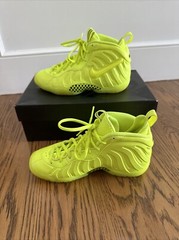 Nike Little Posite Pro (GS) Foamposite Volt Yellow Size 4.5Y Also Women’s 6 $180