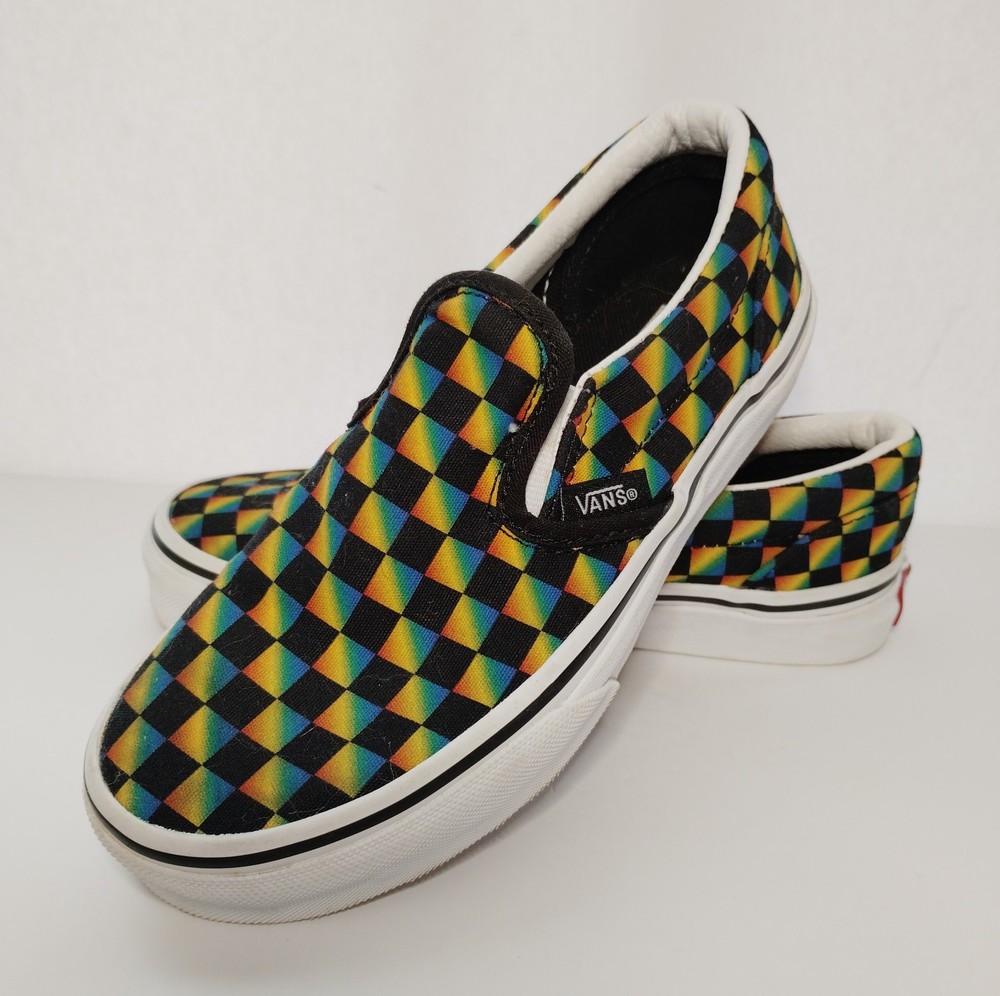 EUC Vans Gradient Rainbow Checkered Classic Slip On Shoes Kids Size 1.5