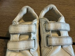 VEJA Small Esplar Hook & Loop Sneakers Youth Size 12