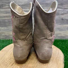 Magellan Youth – Size 5D – Beige/Pink Faux Leather Zipper Boots Style 172984