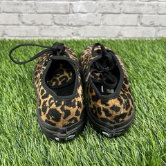 Vans Authentic Leopard Print Skate Shoes Black Cheetah Kids Size 2Y Low Top