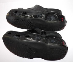 CROCS BATMAN BATMOBILE CLASSIC CLOGS, MULES (CHILD 8)