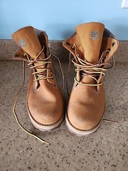 TIMBERLAND COURMA KID ROLL TOP BOOT WHEAT NUBUCK SIZE 4 JUNIOR’S