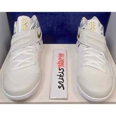 2016 NIKE KYRIE 2 CHAMPIONSHIP GOALS ID WHITE GOLD YOUTH SZ 5Y ( 849367-998 )