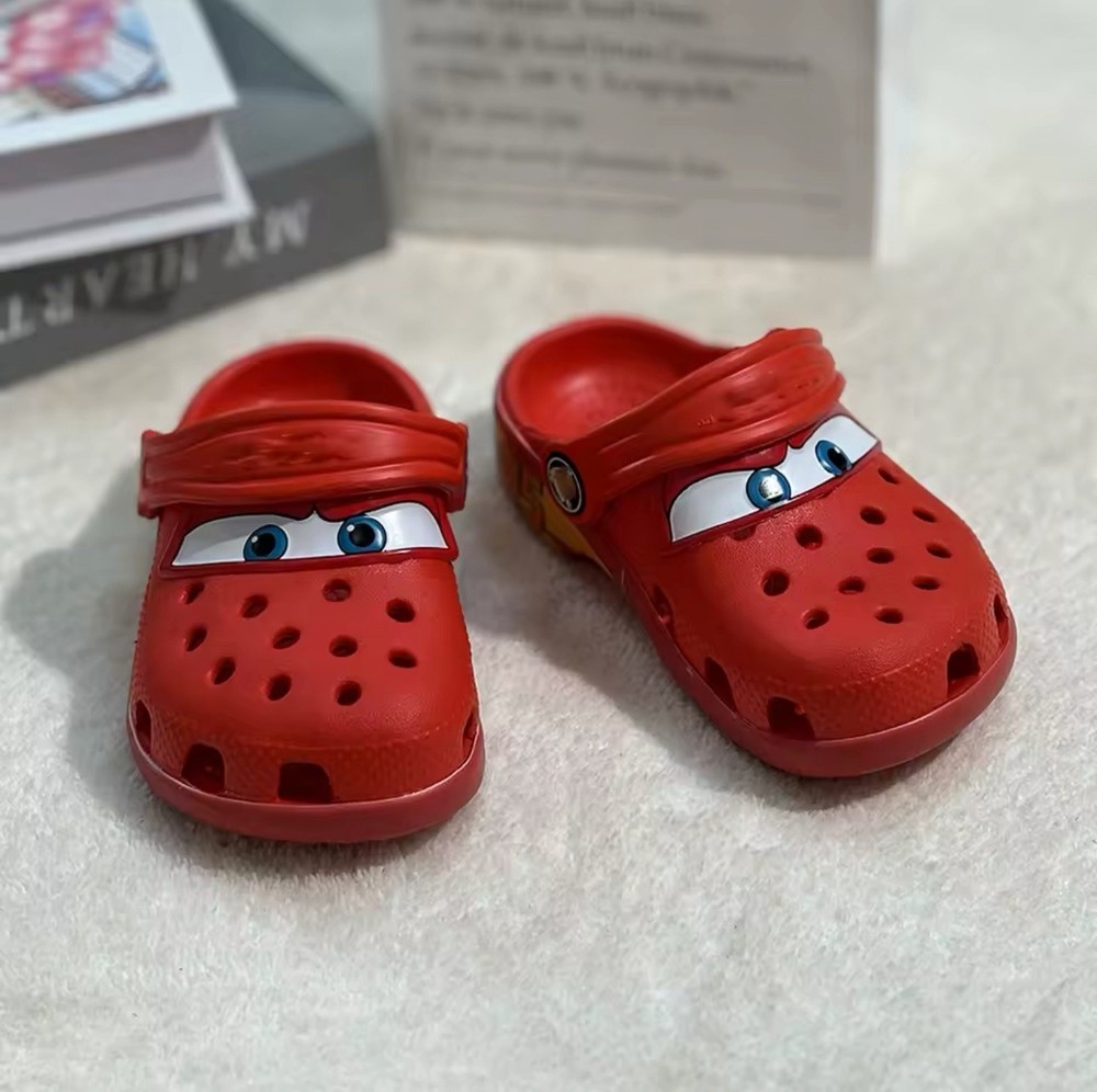 Crocs Lightning McQueen Size C13 Kids Red Clog Classic Summer Wear