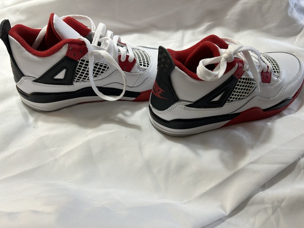 Air Jordon 4 Retro OG Fire Red 2020