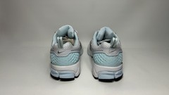 Nike Vomero 5 GS Metallic Silver Glacier Blue Kids Size 6.5Y HQ3255-043
