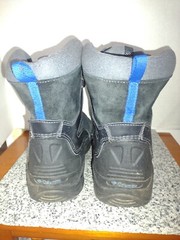 COLUMBIA OMNI HEAT BUGABOOT WINTER BOOT. Boys Boot Sz. 6. Model #BY1290-010.