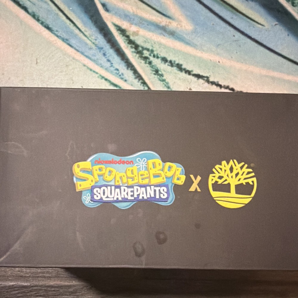 Timberland SpongeBob Premium 6″ Waterproof Nubuck Boot Black/Yellow Kids 10