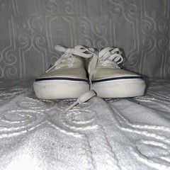 VANS Custom Series Classic Off-White Kids sz.13 Clean!