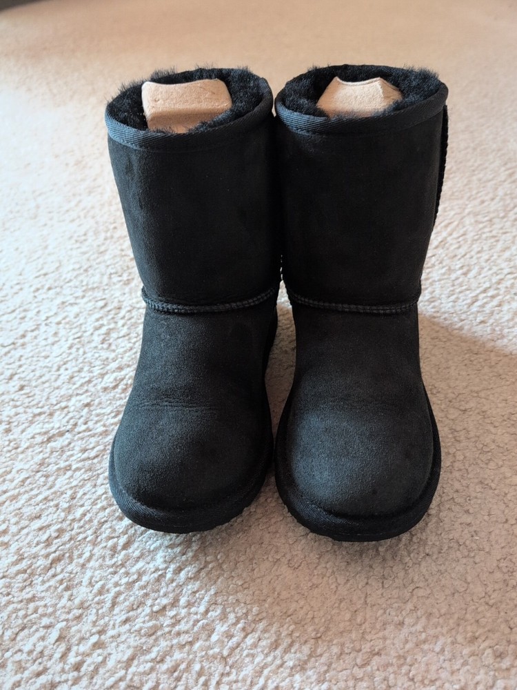 UGG Classic Shearling Boots Black With Box Worn Once Perfect Condition