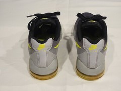 Junior’s Nike AIR Max INVIGOR