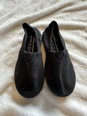 TOMS Canvas Shoes Black Flats Cotton Upper „Not For Resale“ Size T11