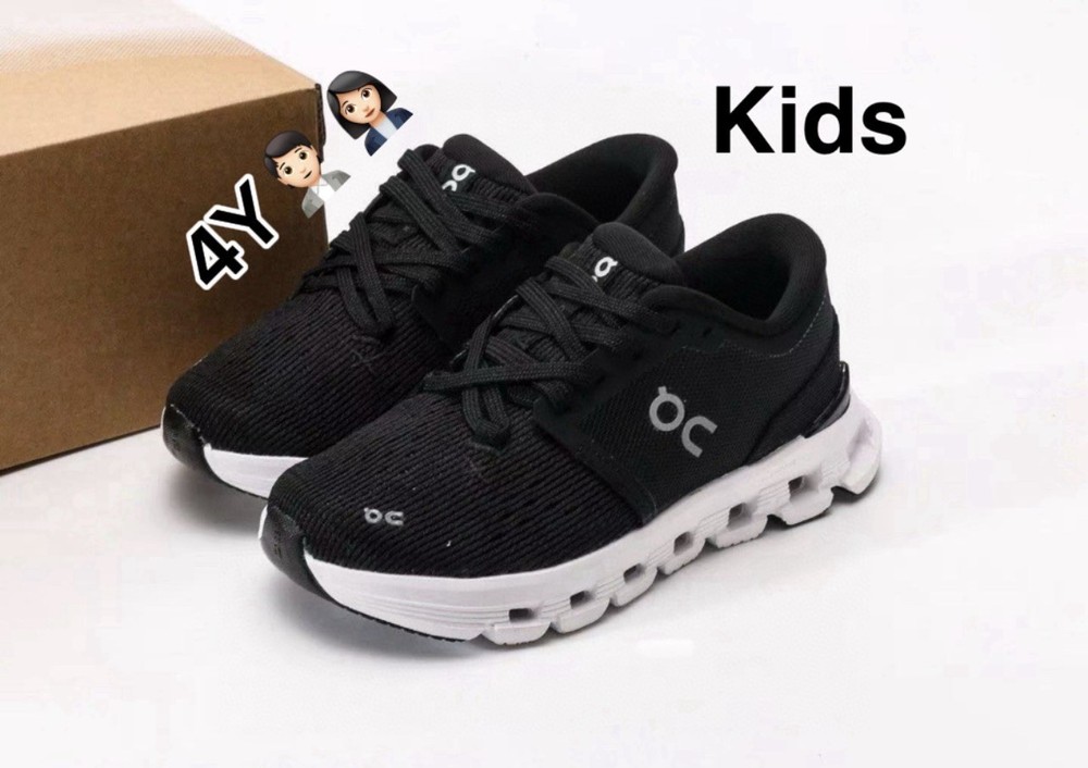 On Cloud X 4 Stylish athletic For Kids 🧒Running casual Shoes 👞 SIZE 4 Years