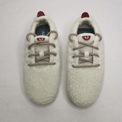Allbirds Smallbirds White Fluffs Wool Runner LNY Sneakers Youth Y1 New