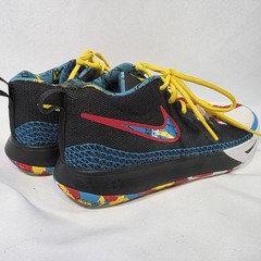 Nike Kyrie Flytrap 6 GS „Kaleidoscope“ FD0215-001 Youth Size 7