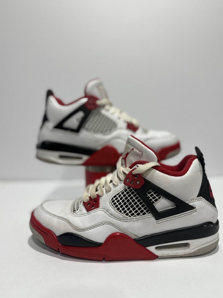 Size 6.5y – Jordan 4 Retro Fire Red (2020) Low Fire Red