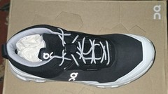 Cloudhero Mid Waterproof Mid Top Youth Sneakers Black/White US 3.5 EU 35.5