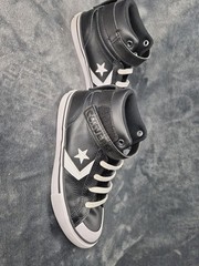 Converse All Star PRO BLAZE STRAP LEATHER Black & White Pre-Owned Size 3