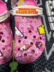 crocs hello kitty and friends Sanrio limited edition c12.
