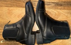 Moretta Active Flex Black Riding Boots Kids Size 2 Style 19659963 in VGUC