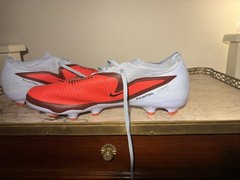 JR PHANTOM 6 LOW PRO FG/MG
