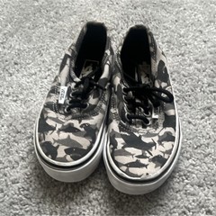 VANS Authentic Unisex Kids shark Canvas Lace-Up Low Top Sneakers Gray Black