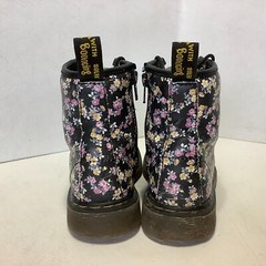 Doc Dr Martens Air Wair Delaney Boots Youth Size 1 Black Floral AW004