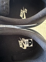 Nike SB Team Classic Black/Light Bone-White U.S. Youth Size 4 AH3360-003 UNWORN