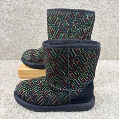 UGG Classic Boots Unisex Kids 3 Rainbow Logo Black Suede Shearling Cozy Lined