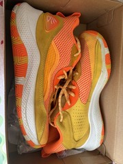 Under Armour PS CURRY 3Z 24 SDE Boys Size 7Y Orange Basketball Sneakers New