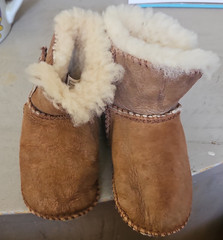 Baby Girl UGG Australia Kids Sheepskin Lined Bootie Boots Brown Pull-On F16011H