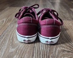 Vans Off The Wall Maroon White Suede Leather Lace Up Size 4.5 Youth