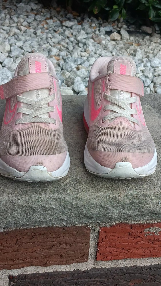 Nike Kids Mesh Hook & Loop Sneakers Pink/White US 11C EU 28 DM8492-600