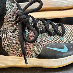 Nike KD XI 11 Kevin Durant React Multi-Color Youth Size 5.5 Sneakers AH3465-001