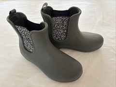 Crocs Dual Comfort Size 4 Rain Ankle Boots Waterproof Euc