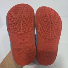 Crocs Super Mario Clogs Child Size C 11 Red Classic Nintendo Water Beach Shoes