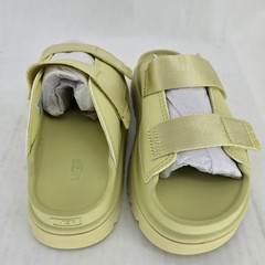 UGG GoldenGlow Slide Sandals Lime Green Platform Big Kids Size 2 NWT 1166513K