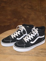 VANS Sk8-Hi Classic Black White High Top Sneakers Youth Size 6 Skate Shoes