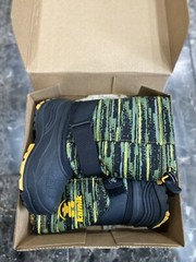Kamik Unisex Rocket2 Snow Winter Boots Olive Size 12 EUR30